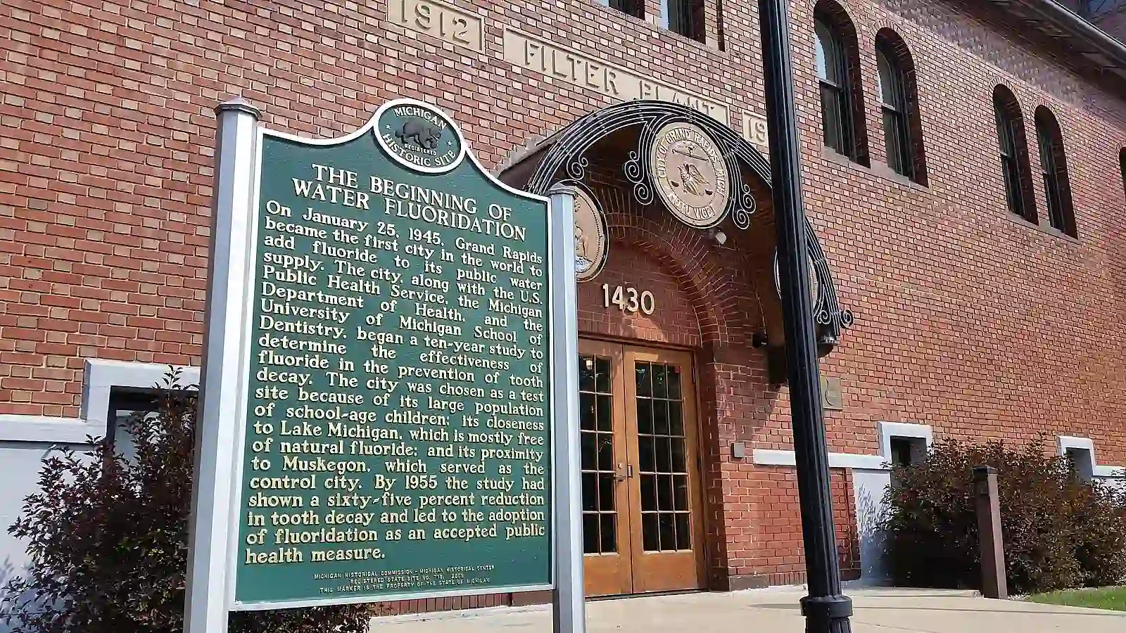 School water fluoridation